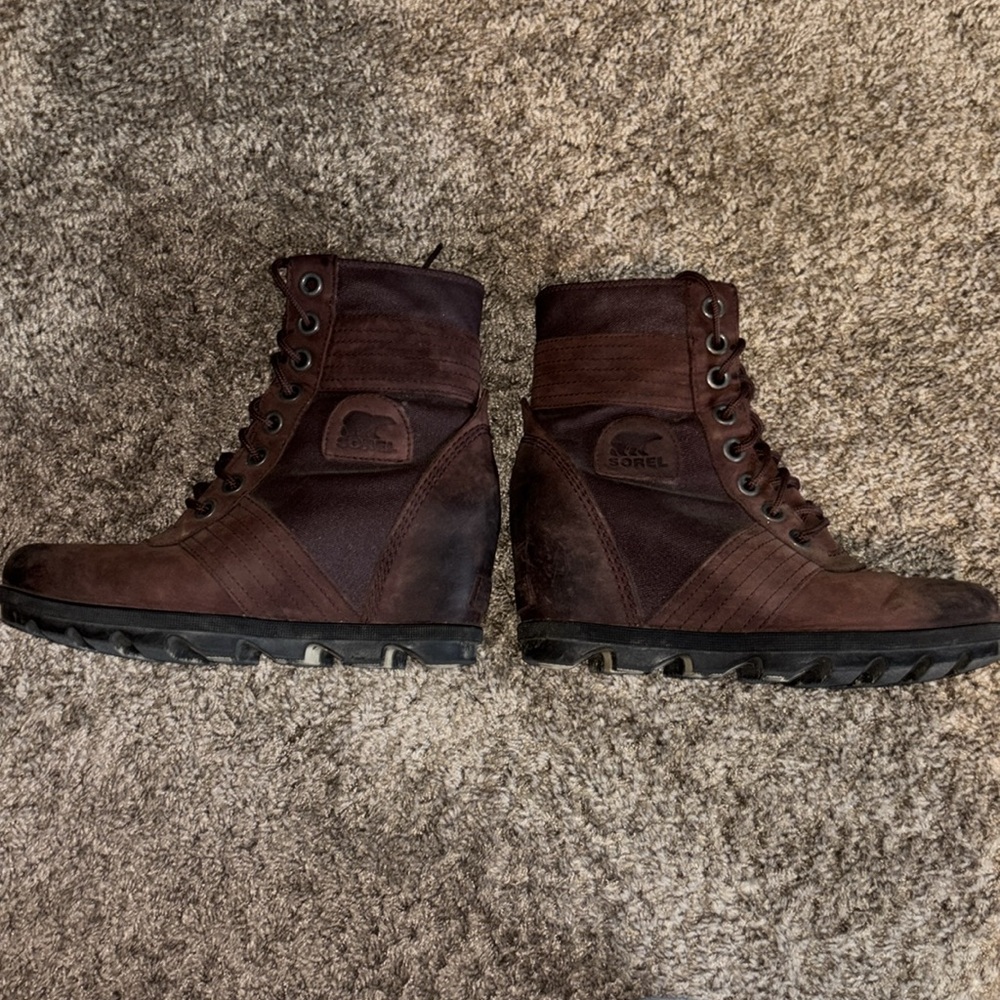 Sorel Lexie Wedges - Picture 2 of 5